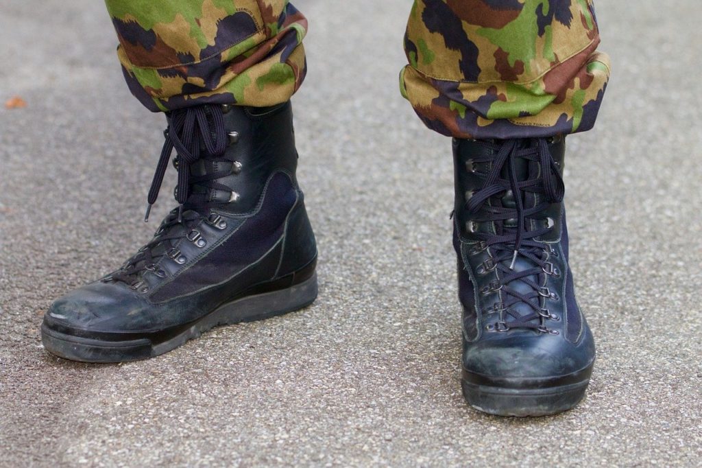 Kampfstiefel